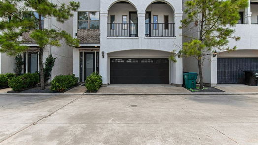 Houston 3-story, 3-bed 611 Mazal Lane-idx