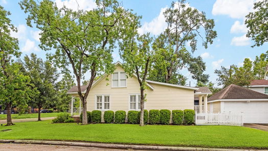 Houston 1-story, 2-bed 4035 Norhill Boulevard-idx