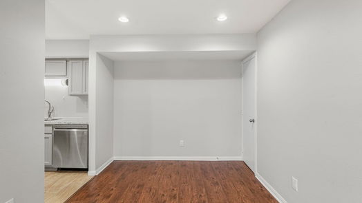 Houston 1-story, 2-bed 1860 White Oak Drive 357-idx
