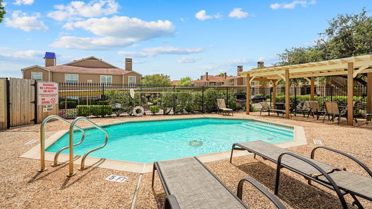 Houston 1-story, 2-bed 1860 White Oak Drive 357-idx