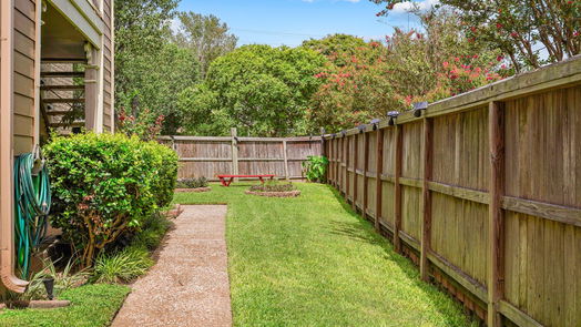 Houston 1-story, 2-bed 1860 White Oak Drive 357-idx