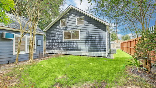 Houston 1-story, 3-bed 914 Joyce Street-idx