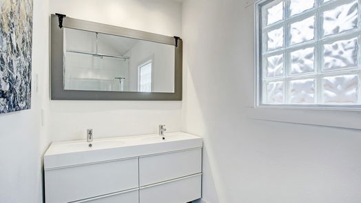 Houston 1-story, 3-bed 914 Joyce Street-idx