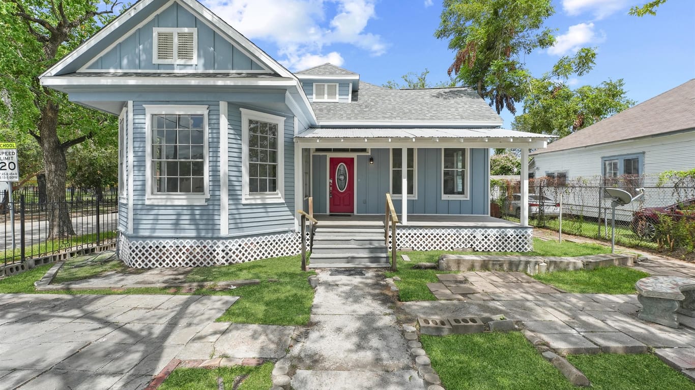 Houston 1-story, 3-bed 2118 Common Street-idx