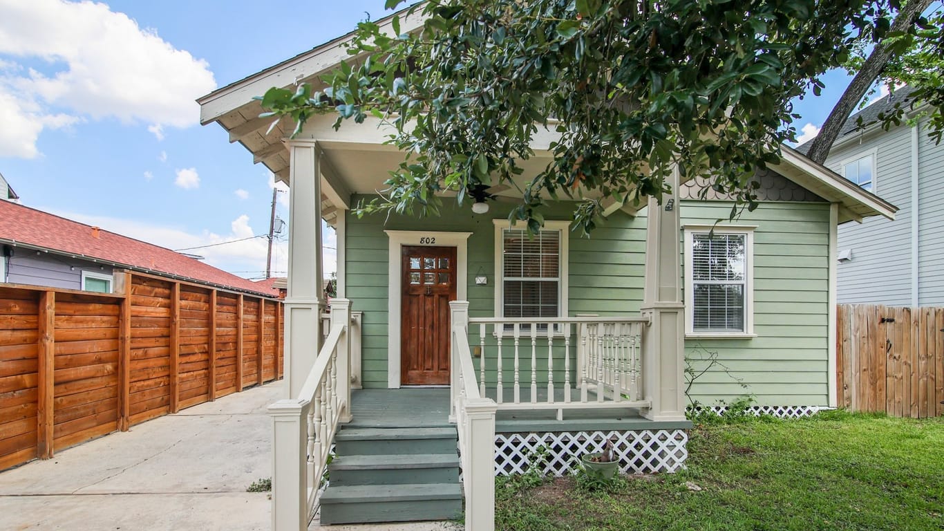 Houston 1-story, 2-bed 802 Walton Street-idx