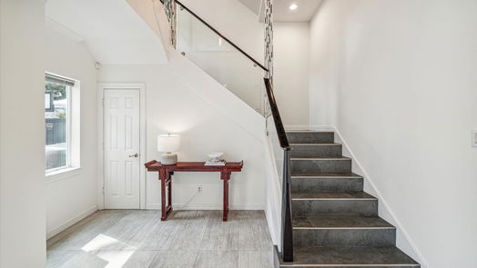 Houston 3-story, 3-bed 3011 Houston Avenue C-idx