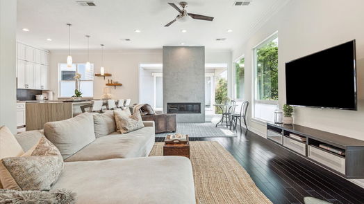 Houston 3-story, 3-bed 3011 Houston Avenue C-idx