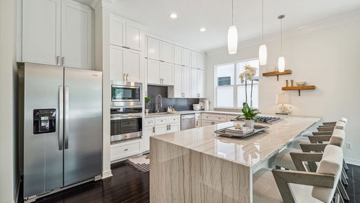 Houston 3-story, 3-bed 3011 Houston Avenue C-idx