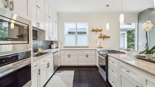 Houston 3-story, 3-bed 3011 Houston Avenue C-idx