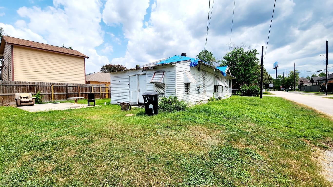 Houston 1-story, 2-bed 301 Vincent Street-idx