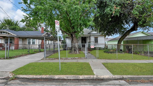 Houston 1-story, 3-bed 214 Quitman Street-idx