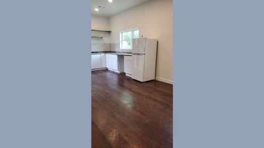 Houston 1-story, 3-bed 2319 Mckee Street-idx