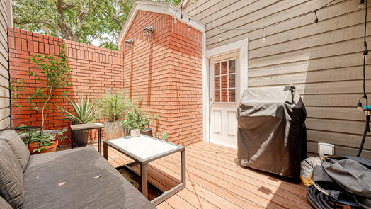 Houston 2-story, 2-bed 2400 Julian Street 4-idx