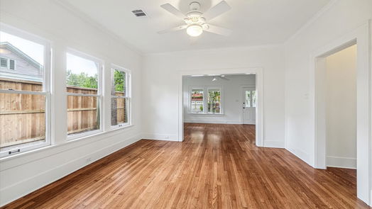 Houston 1-story, 3-bed 526 Highland Street-idx