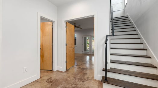 Houston 3-story, 3-bed 1118 Robbie Street-idx