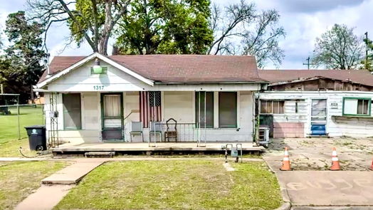 Houston 1-story, 3-bed 1317 Moody Street-idx