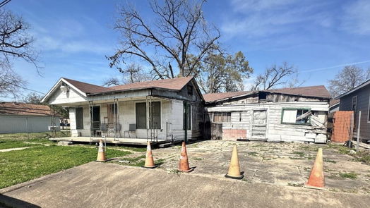 Houston 1-story, 3-bed 1317 Moody Street-idx