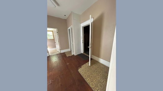 Houston 1-story, 3-bed 6001 N Main Street-idx