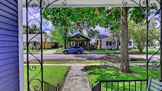 Houston 1-story, 3-bed 931 W Temple Street-idx