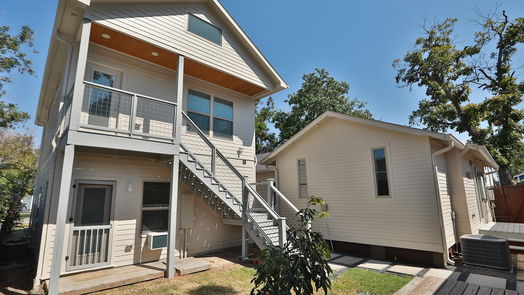 Houston 1-story, 5-bed 1024 E 25th Street-idx