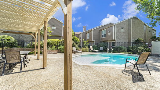 Houston 1-story, 2-bed 1860 White Oak Drive 235-idx