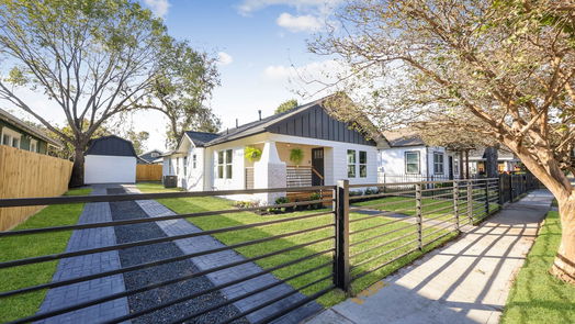 Houston 1-story, 3-bed 4303 Watson Street-idx