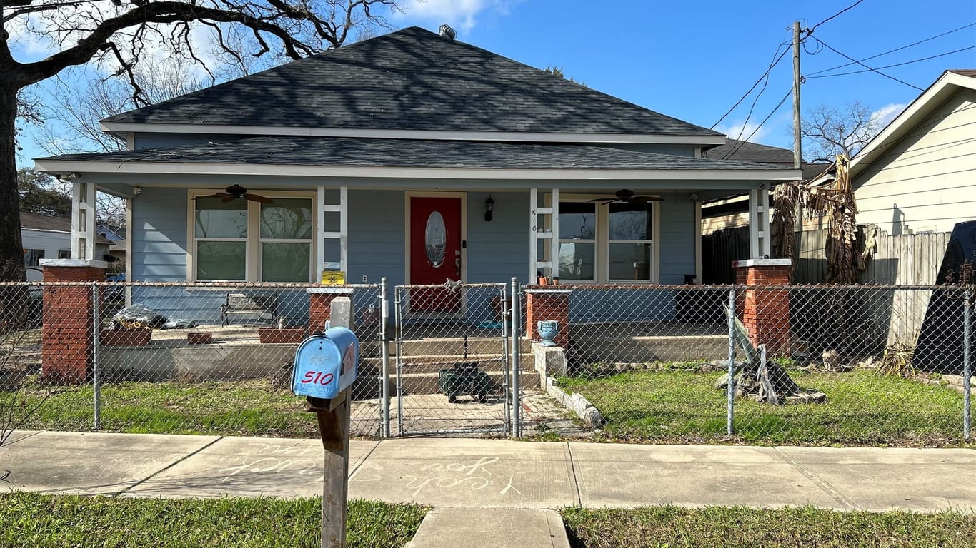 Houston 1-story, 3-bed 510 Latham Street-idx