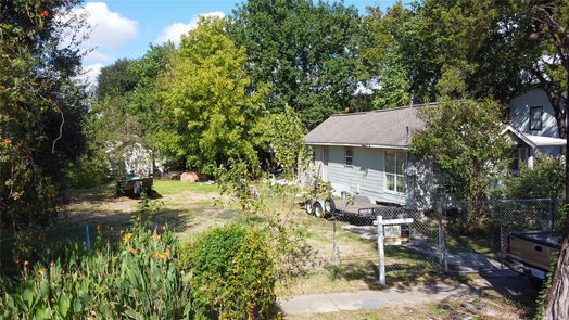 Houston 1-story, 2-bed 7217 Avenue H-idx