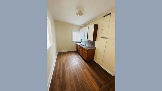 Houston 1-story, 5-bed 7146 Avenue I-idx