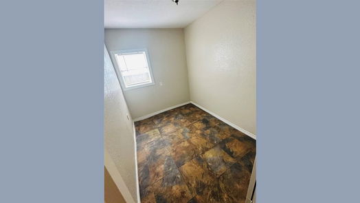 Houston 1-story, 5-bed 7146 Avenue I-idx