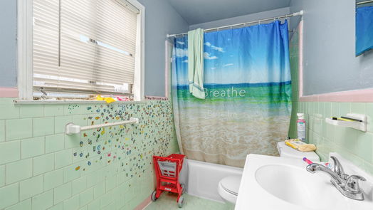 Houston 2-story, 1-bed 126 N Hagerman Street-idx