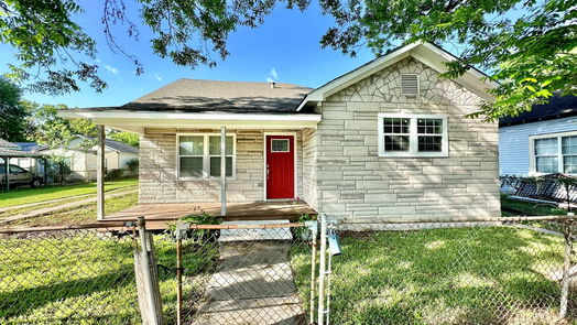 Houston 1-story, 3-bed 7125 Avenue E-idx