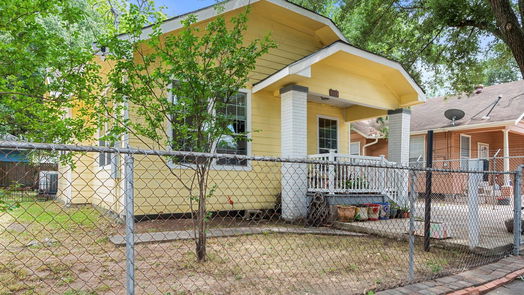 Houston 1-story, 3-bed 13 Stiles Street-idx