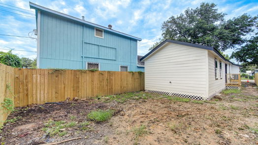 Houston 1-story, 3-bed 7043 Avenue L-idx