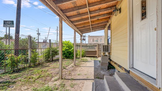 Houston 1-story, 4-bed 6648 Avenue C-idx