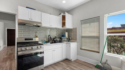 Houston 1-story, 4-bed 6738 Avenue C-idx
