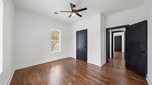 Houston 1-story, 4-bed 7305 Capitol Street-idx