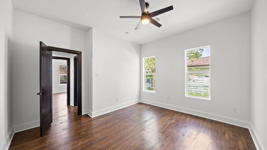 Houston 1-story, 4-bed 7305 Capitol Street-idx