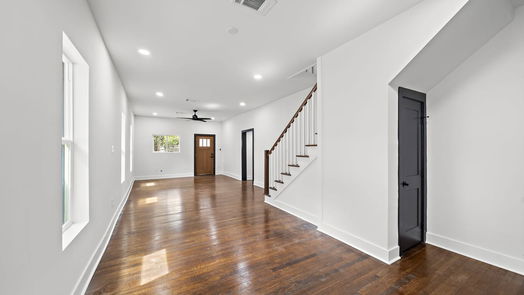 Houston 1-story, 4-bed 7305 Capitol Street-idx