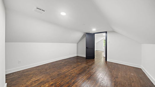 Houston 1-story, 4-bed 7305 Capitol Street-idx