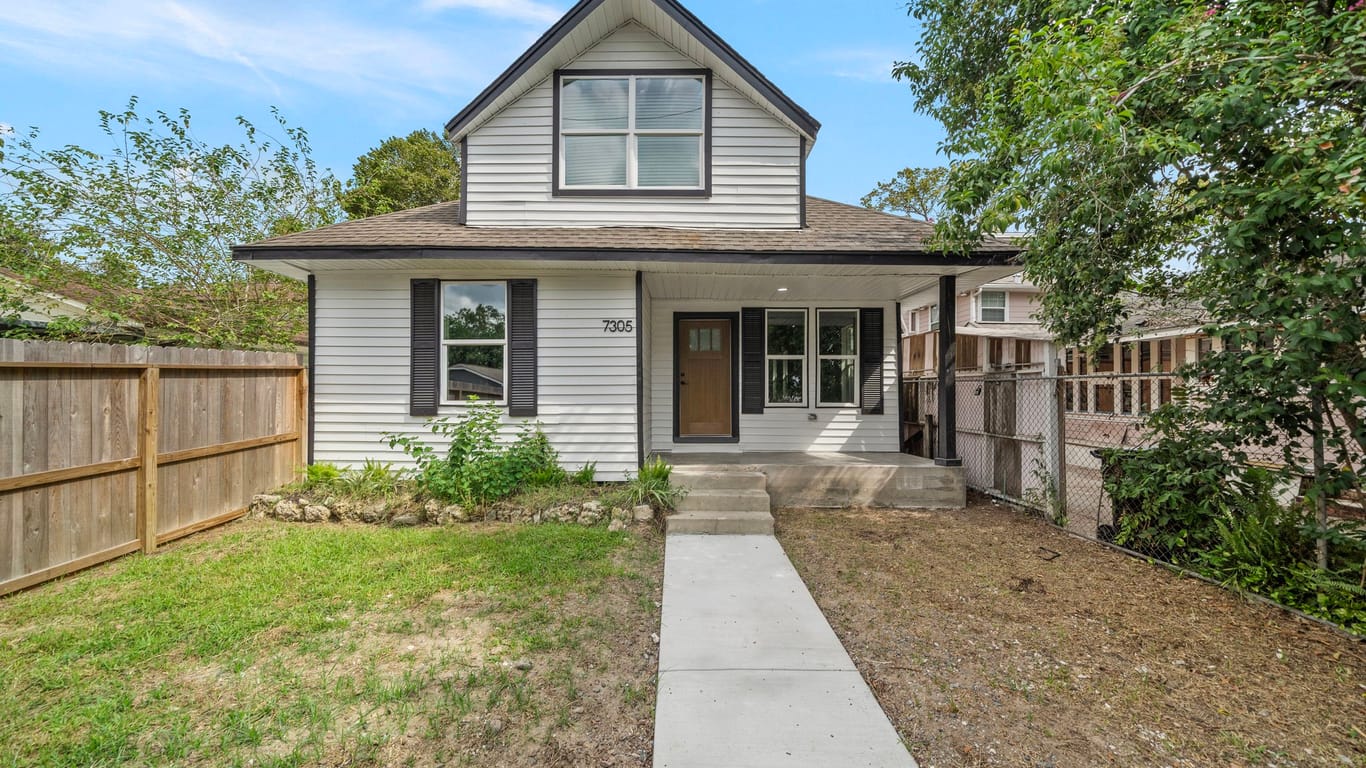 Houston 1-story, 4-bed 7305 Capitol Street-idx