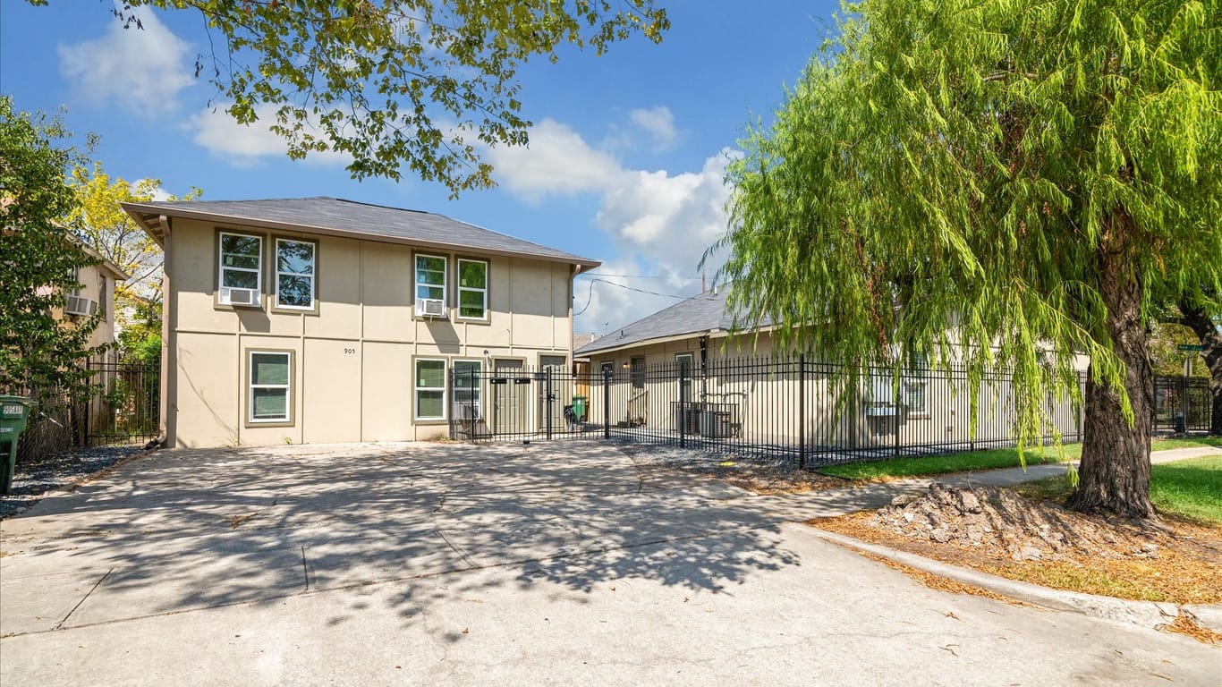 Houston 2-story, 2-bed 905 66th Street-idx