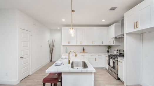 Houston 1-story, 3-bed 7744 Sherman Street-idx