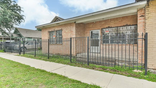 Houston 1-story, 3-bed 7846 Dayton Street-idx