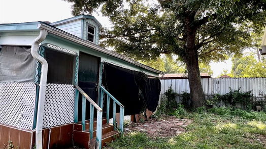 Houston 1-story, 4-bed 7815 Adrian Street-idx