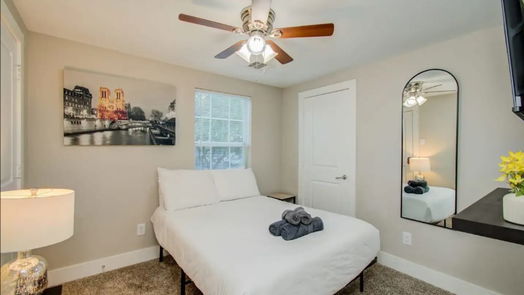 Houston 1-story, 2-bed 8013 Capitol Street-idx