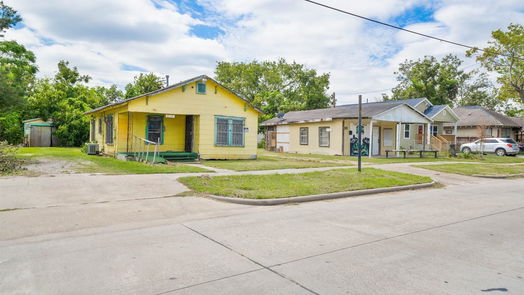 Houston null-story, 2-bed 7734 Canal Street-idx