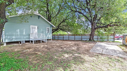 Houston 1-story, 2-bed 122 Bedford Street-idx