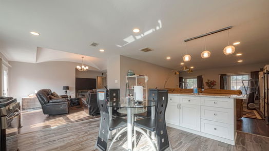 Houston 1-story, 3-bed 510 Wild Wind Lane-idx