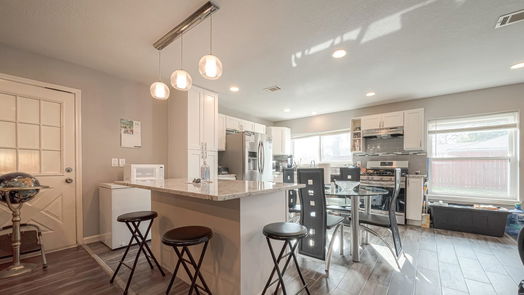 Houston 1-story, 3-bed 510 Wild Wind Lane-idx